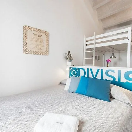 Divisi9 - Historic Center Palermo