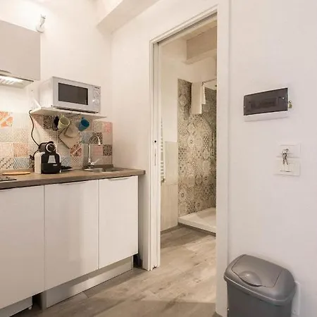 Apartament Divisi9 - Historic Center Palermo