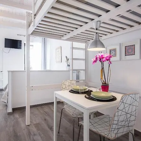 Apartament Divisi9 - Historic Center Palermo