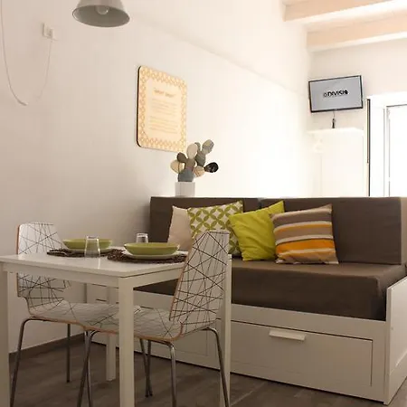 Divisi9 Apartment *