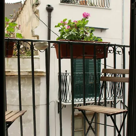 Divisi9 Apartment